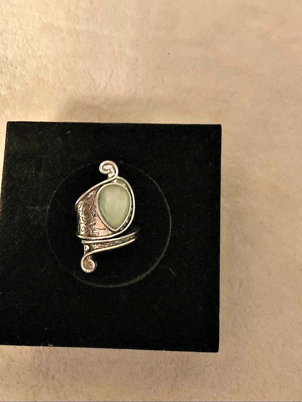 Silver Green Statement Ring Like New